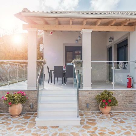 Villa Aelia Gardeno Vitaládes エクステリア 写真